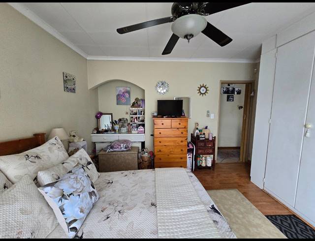 2 BEDROOM TOWNHOUSE FOR SALE IN ELANDSPARK